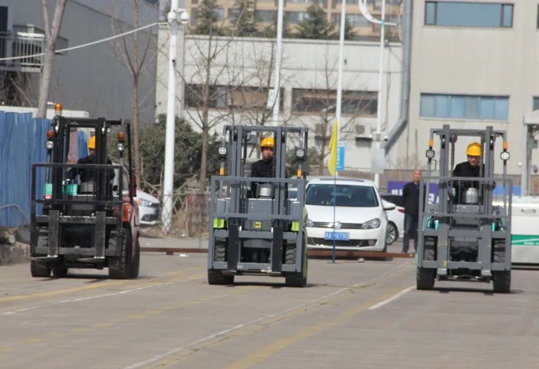 较量完胜,首批实现销售数百台,这款产品到底有啥魅力?